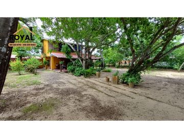 PLAYA MENDOZA TUBARA COLOMBIA VENTA LOTE 690 M2 CON CASA DE 250 M2