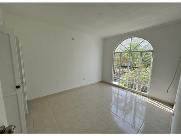 VENTA DE CASA  DE DOS NIVELES EN EL B/ LA CASTELLANA DE MONTERIA