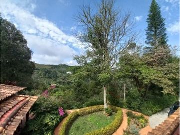 FINCA EN MARINILLA