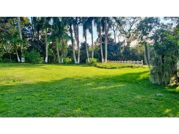 Finca de 25.000m2 en venta - Santa Elena El Cerrito Valle Colombia