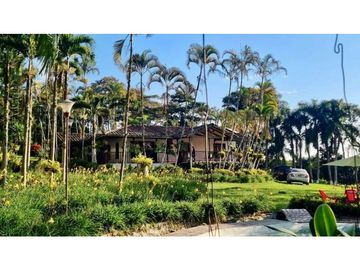 Finca de 25.000m2 en venta - Santa Elena El Cerrito Valle Colombia