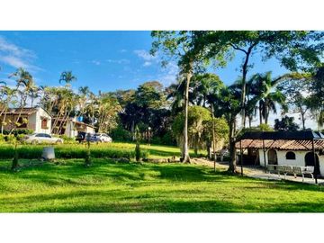 Finca de 25.000m2 en venta - Santa Elena El Cerrito Valle Colombia