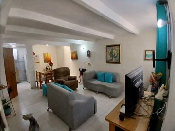 VENDO CASA EN VILLA DEL PRADO EN PASAJE