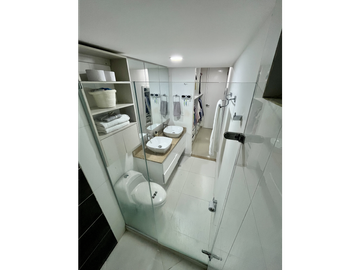SE VENDE REMODELADO APARTAMENTO EN VILLA CAMPESTRE