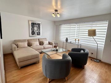 VENTA DEPARTAMENTO C/AMPLIA TERRAZA EN 2DO NIVEL, EL DERBY