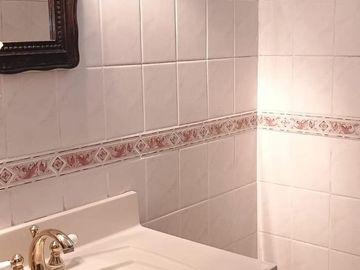 VENTA DEPARTAMENTO C/AMPLIA TERRAZA EN 2DO NIVEL, EL DERBY