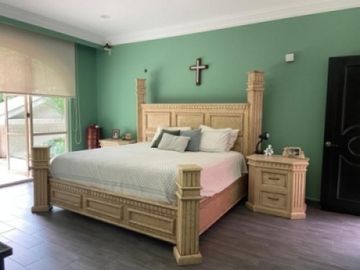 VENDE ESPECTACULAR CASA 0 SE RENTA EN SANTA  MARIA AHUACATITLAN ( CUERNAVACA MORELOS)