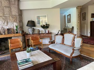 Casa en Venta en Dominicos|Camino Mirasol|Las Condes|Vende-Arrienda| GPpropiedades