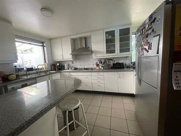 Casa en Venta en Dominicos|Camino Mirasol|Las Condes|Vende-Arrienda| GPpropiedades