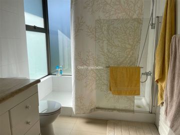 Casa en Venta en Dominicos|Camino Mirasol|Las Condes|Vende-Arrienda| GPpropiedades