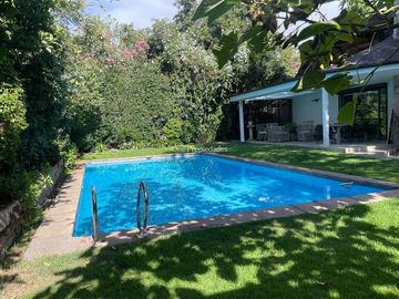 Casa en Venta en Dominicos|Camino Mirasol|Las Condes|Vende-Arrienda| GPpropiedades