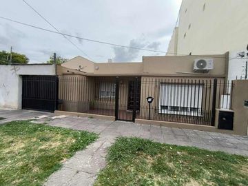 Casa en venta en Haedo Sur