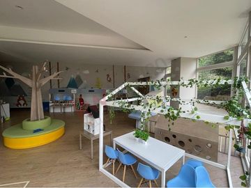 Este Departamento de 400m² en Bosque Real es la Declaración Definitiva de su Éxito y Visión de Futuro.