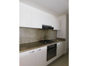 Apartamento para Venta en el Condominio Barceloneta 3 Alcobas