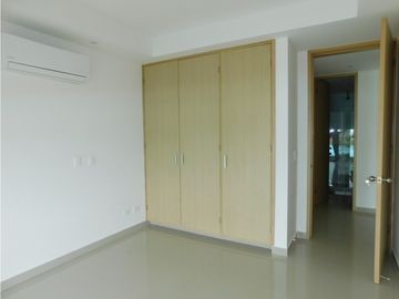 Apartamento para Venta en el Condominio Barceloneta 3 Alcobas
