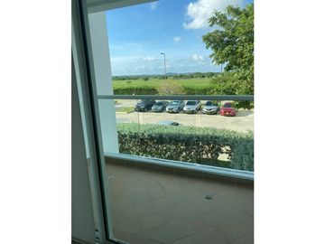 Apartamento para Venta en el Condominio Barceloneta 2 Alcobas