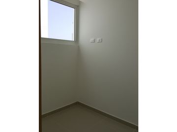 Apartamento para Venta en el Condominio Barceloneta 3 Alcobas