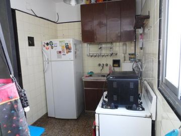 PALERMO, Depto. 4 Amb. HERMOSA TERRAZA. Piso 9, 100 mt2. frente. S. Ortiz y Guemes