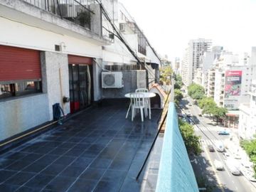 PALERMO, Depto. 4 Amb. HERMOSA TERRAZA. Piso 9, 100 mt2. frente. S. Ortiz y Guemes