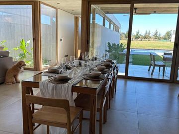 Casa en  venta al rio en Naudir- Escobar - PG