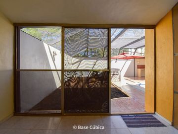 Venta Casa  4 recámaras en Margaritas Cholul ideal para oficinas