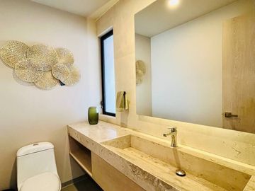 Casa en Exclusivo Condominio con Excelentes Acabado