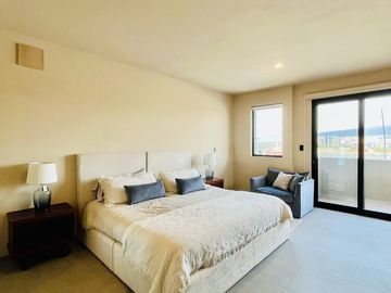 Casa en Exclusivo Condominio con Excelentes Acabado