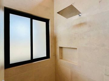 Casa en Exclusivo Condominio con Excelentes Acabado