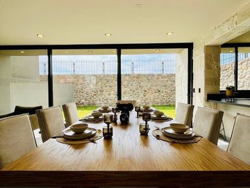 Casa en Exclusivo Condominio con Excelentes Acabado