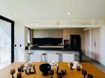 Casa en Exclusivo Condominio con Excelentes Acabado