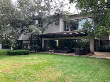 Casa en Club Bosques Santa Fe.
