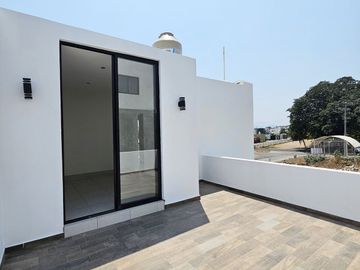 ❗Venta de Casa al Norte de Villa de Álvarez con habitación en Planta baja❗