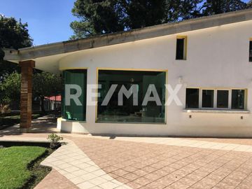 Residencia en Guayacahuala entrada a Cuernavaca por carretera Federal  - (3)