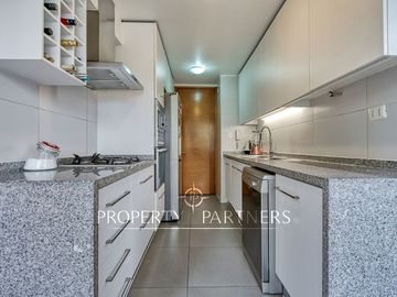 Amplio y moderno departamento con excelente ubicación