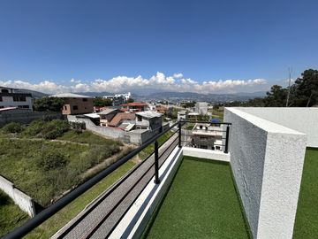 VENTA DEPARTAMENTO 2 D LA MORITA TUMBACO