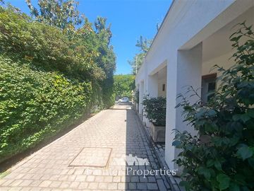 Casa en Venta en Camino Mirasol con Camino el Alba