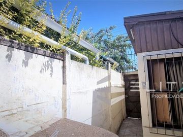 Casa en Venta en (JDS) Villa Los Paltos, Pasaje 1, casa 504, Quillota.