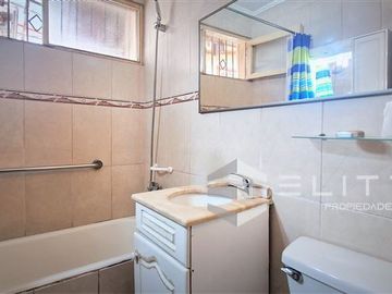 Casa en Venta en (JDS) Villa Los Paltos, Pasaje 1, casa 504, Quillota.