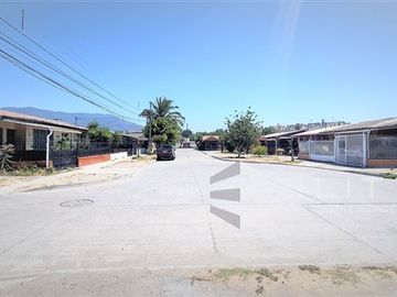 Casa en Venta en (JDS) Villa Los Paltos, Pasaje 1, casa 504, Quillota.