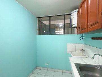 Se Vende Dpto En Mayorazgo A 2 Cuadras De La Pre De La Univ. De Lima