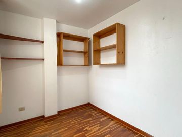 Se Vende Dpto En Mayorazgo A 2 Cuadras De La Pre De La Univ. De Lima