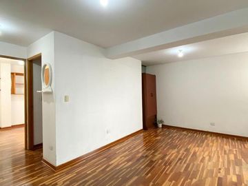 Se Vende Dpto En Mayorazgo A 2 Cuadras De La Pre De La Univ. De Lima