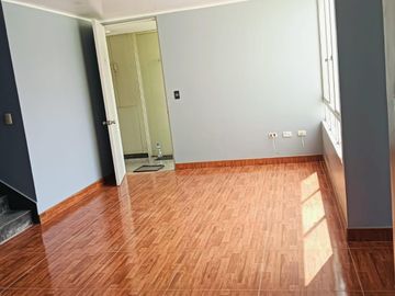 Venta De Departamento Dúplex En San Martin De Porres