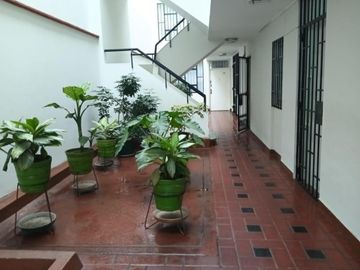 VENTA DE DEPARTAMENTO EN LINCE