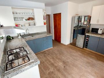 VENTA DE CASA EN LA MOLINA