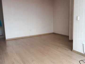 Venta De Departamento En Condominio Ciudad Verde Gallinazos-Puente Piedra