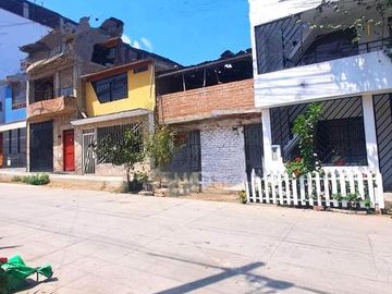 Venta De Casa Como Terreno En Villa El Salvador