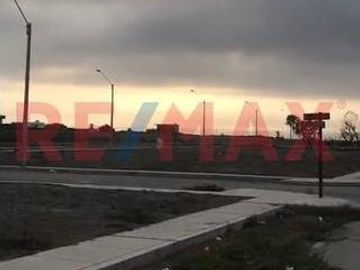 Terreno En Venta En Asia- Condominio Sol De Los Portales