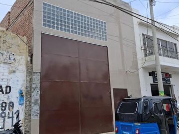 VENTA LOCAL COMERCIAL EN SAN VICENTE DE CAÑETE