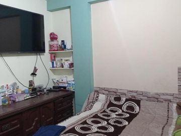 Se Vende Casa De Tres Pisos Frente Al Terminal Pesquero